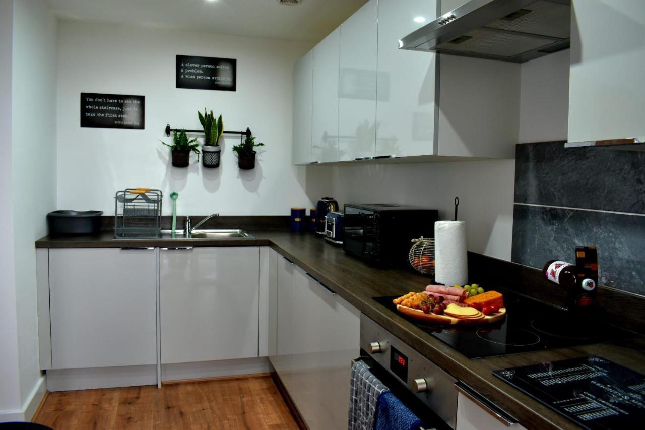 Olu Apartments Belem Tower Sefton Park Ливърпул Екстериор снимка