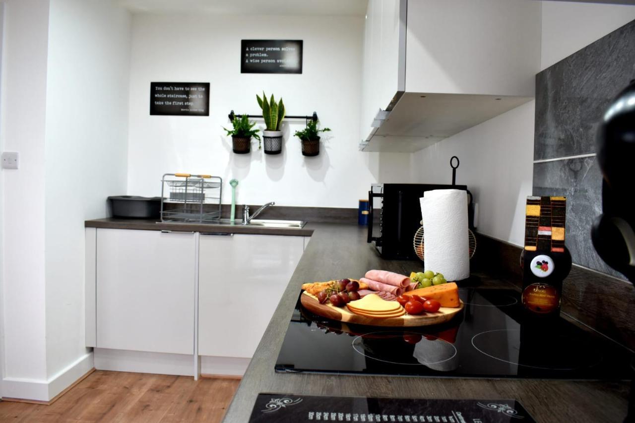 Olu Apartments Belem Tower Sefton Park Ливърпул Екстериор снимка